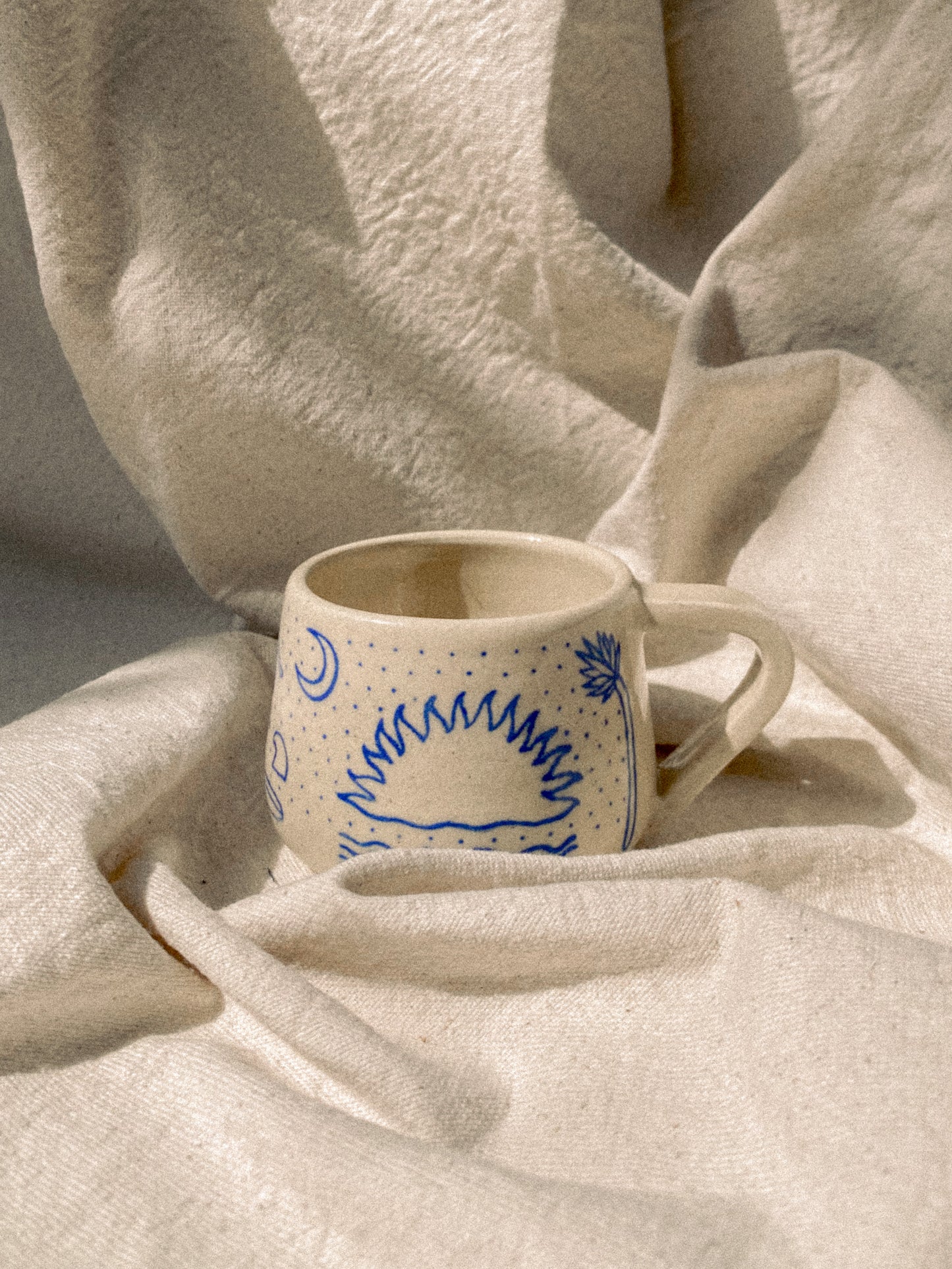 DAWNWAVE DANCER MUG