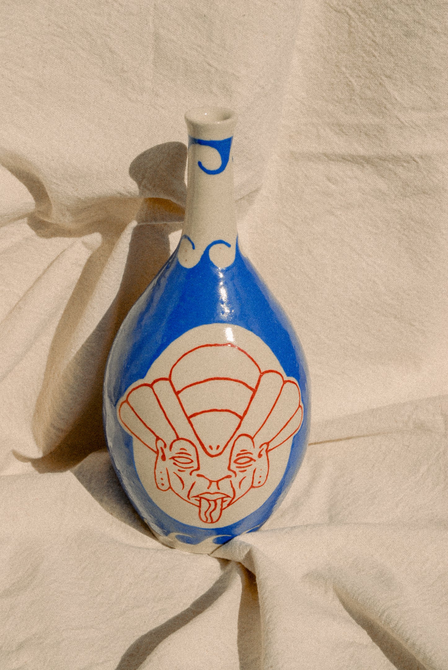 SMILE VASE