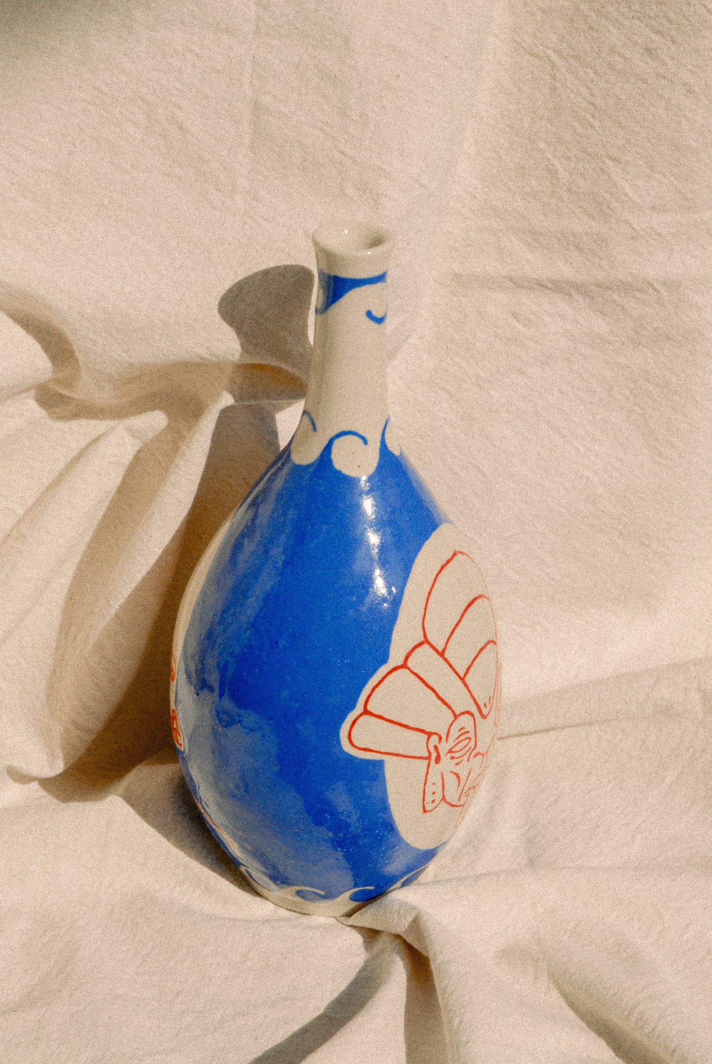 SMILE VASE