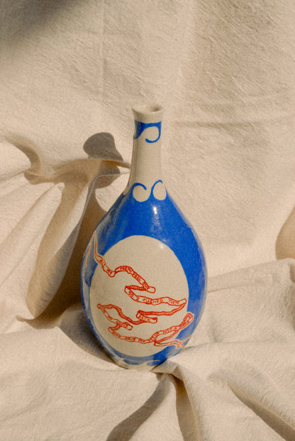 SMILE VASE