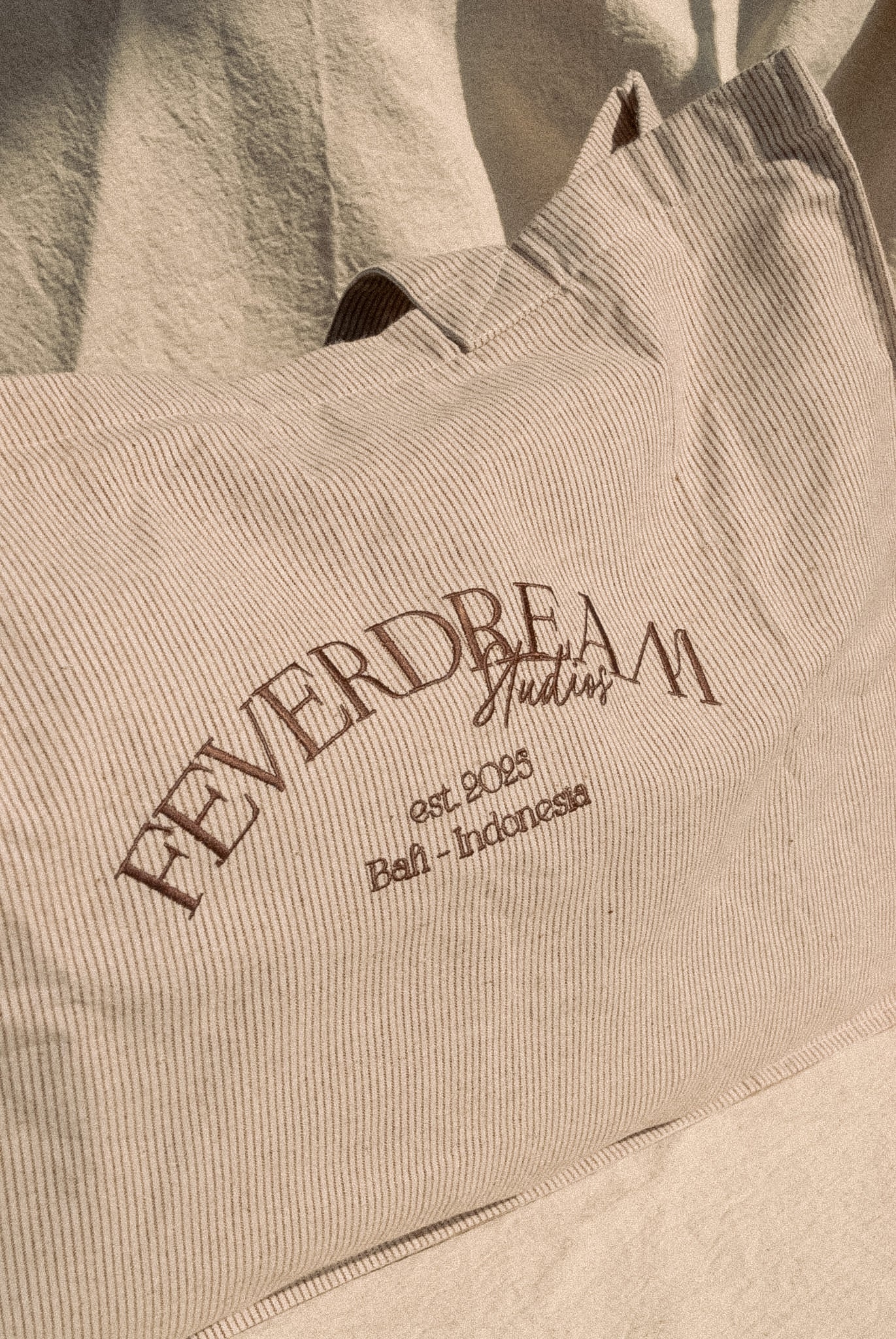 WELCOME TO PARADISE BEACHBAG