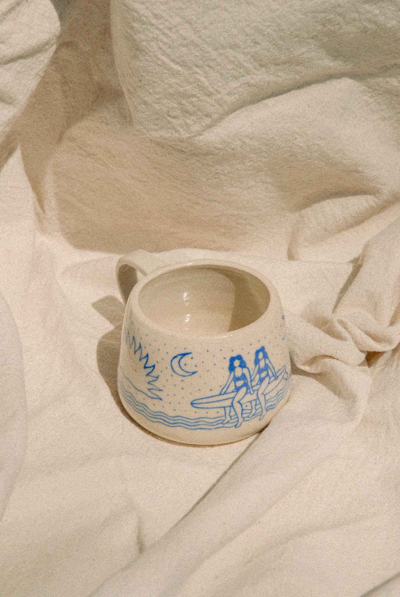 DAWNWAVE DREAMS MUG