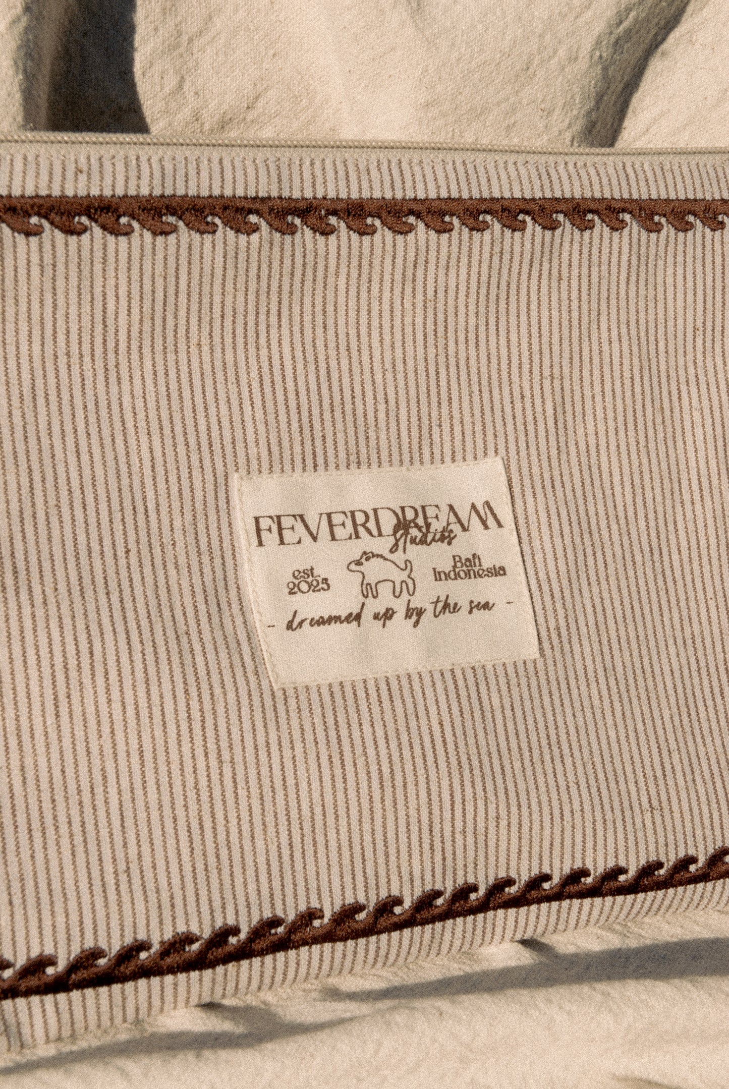 FRANGIPANI - TRAVEL POUCH