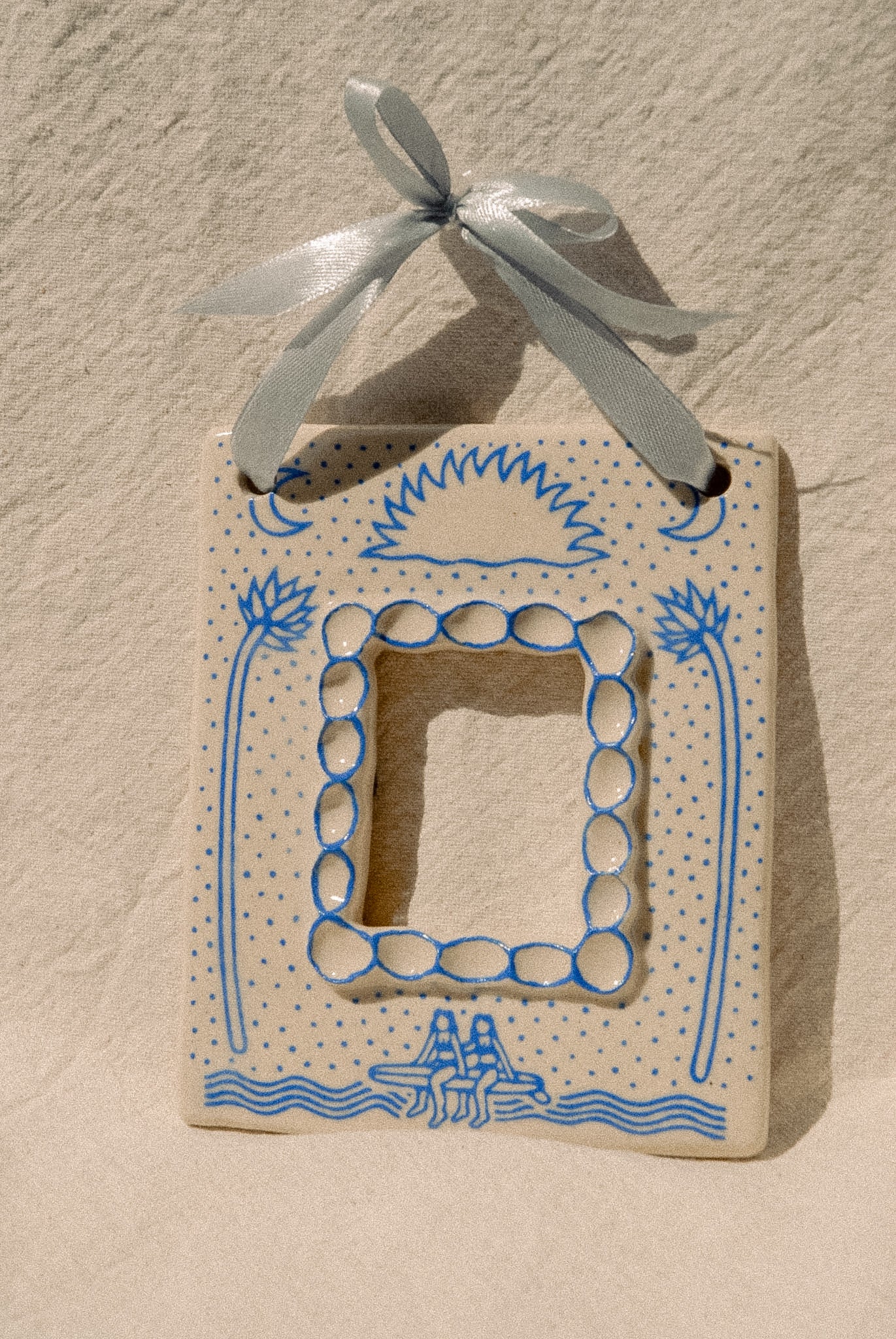 DAWNWAVE DREAMS - PICTURE FRAME