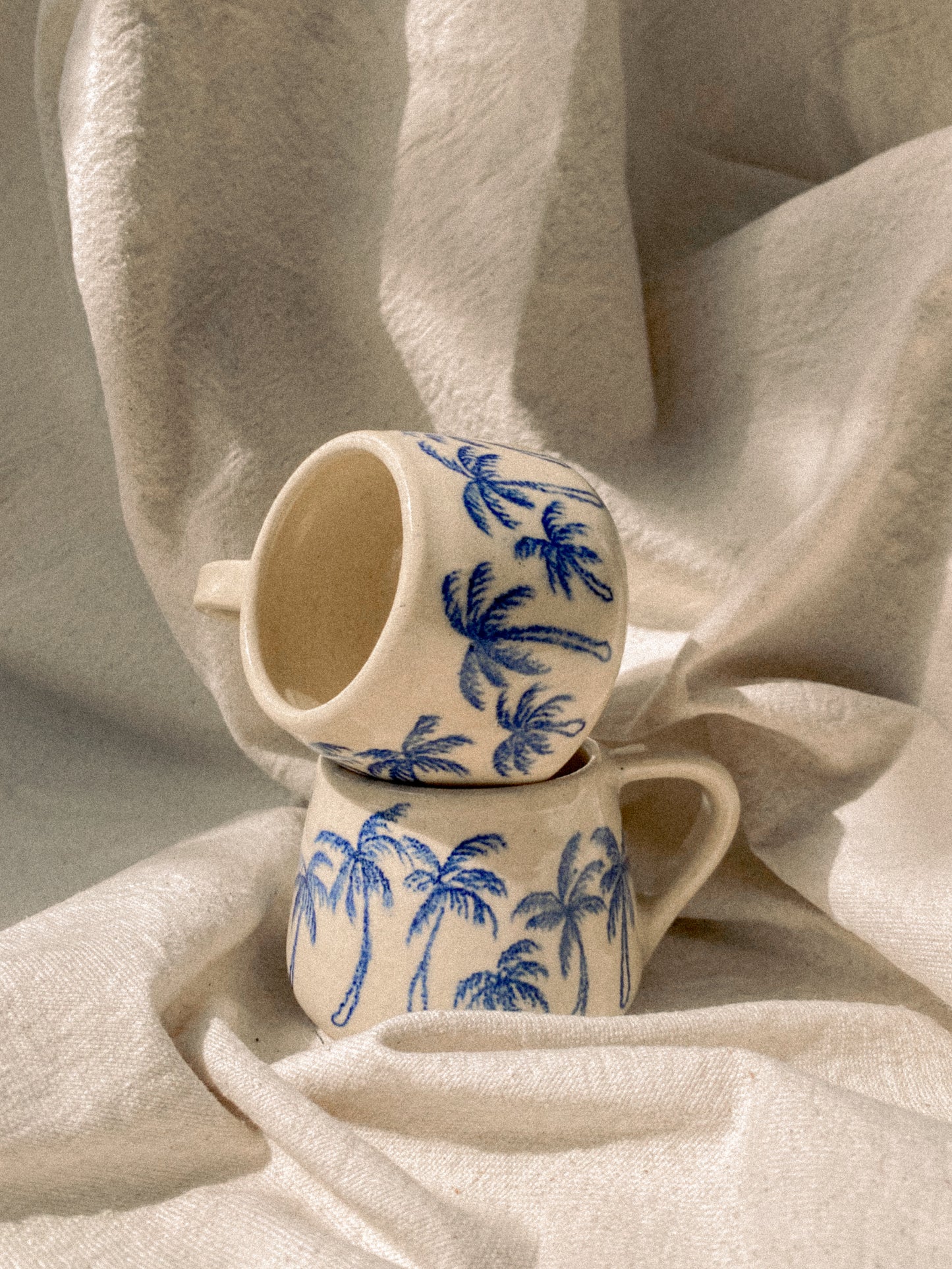 PALM PARADISE MUG